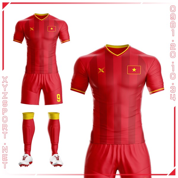 Áo đấu đội tuyển Việt Nam với màu sắc đặc trưng và kiểu dáng sang trọng chắc chắn sẽ khiến các fan hâm mộ cảm thấy hào hứng và tự hào hơn khi trang phục mang tính biểu tượng này xuất hiện trước mắt.